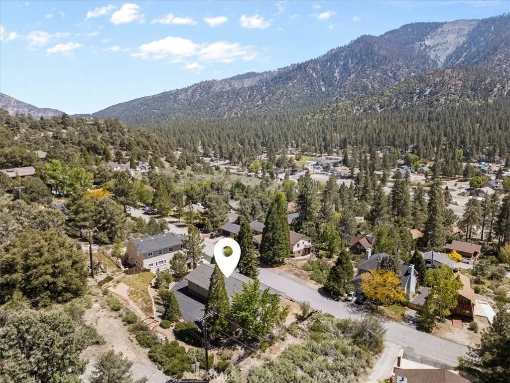 Additional image 45 of 1090 Rivera Dr, Wrightwood, CA 92397