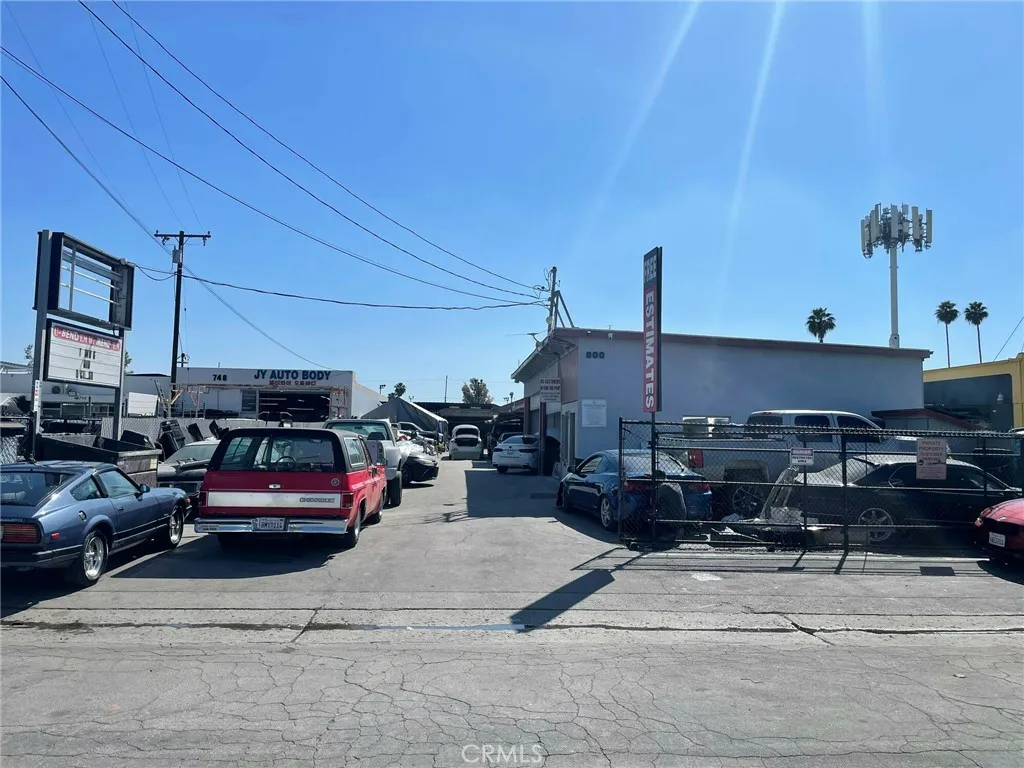 Additional image 2 of 800 Willamson Avenue, Fullerton, CA 92832