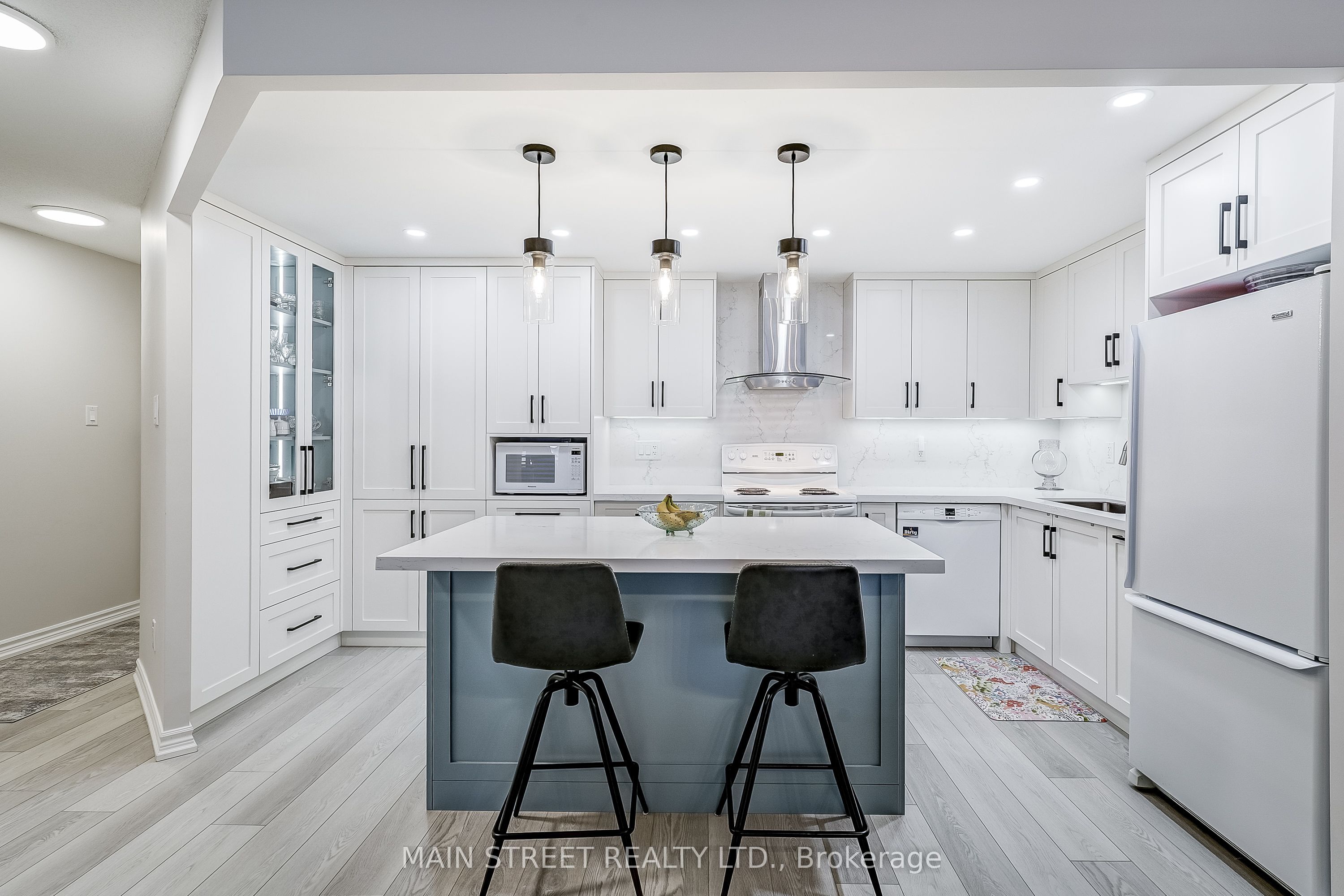 Additional image 6 of 506-250 Davis Drive, Newmarket, ON, L3Y 7T7