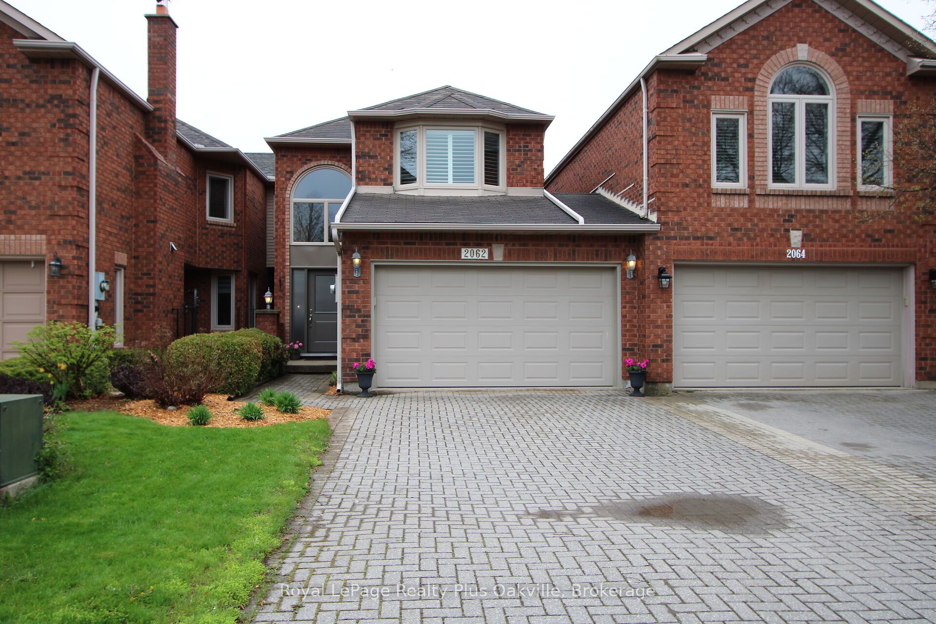 2062 Brays Lane, Oakville, ON, L6M 2S7