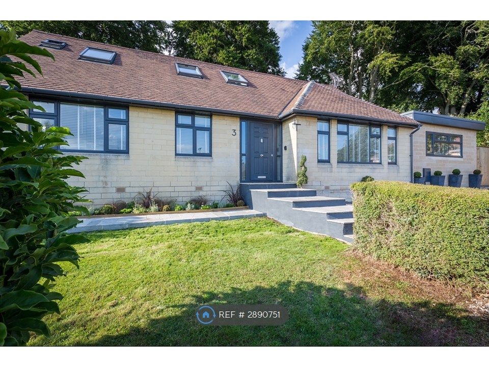 5 bed detached house to rentSt. Stephens Close, Bath BA1