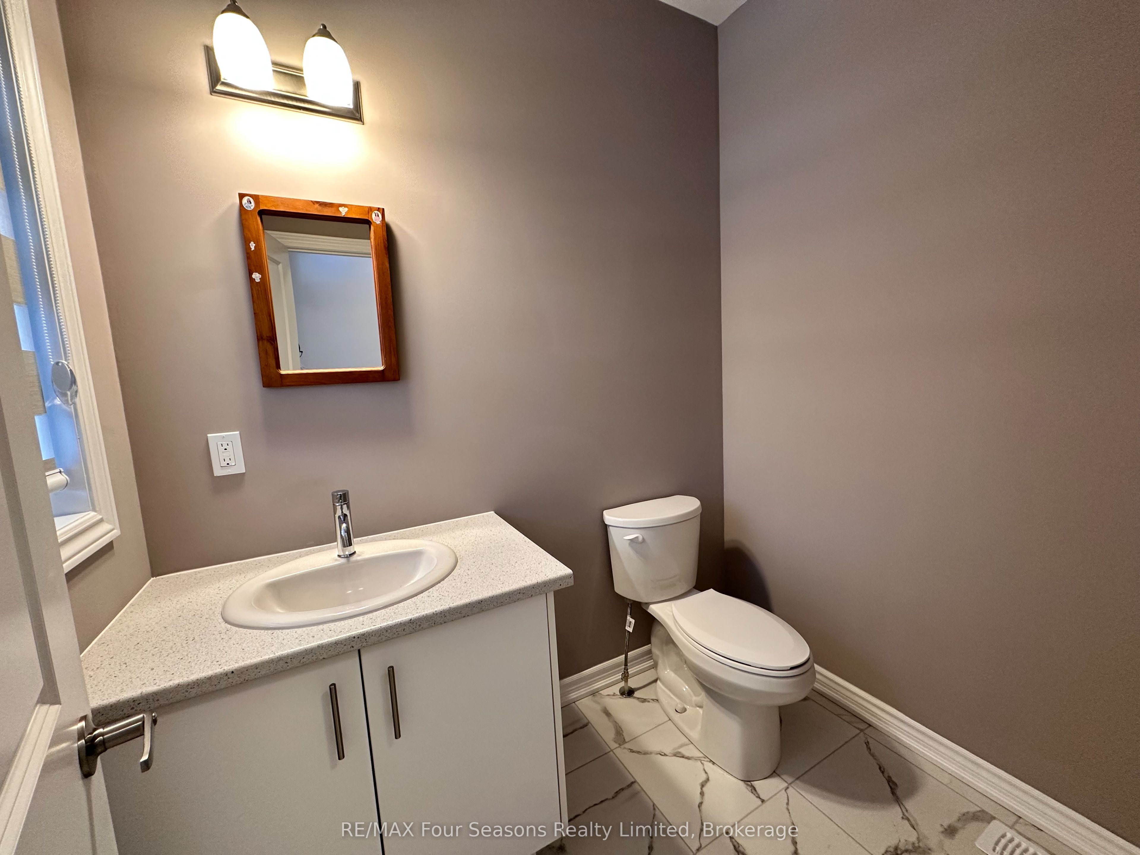 Additional image 6 of 138 Rosie Street, Blue Mountains, ON, N0H 1J0
