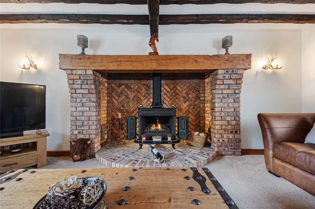 Additional image 3 of 4 bed equestrian for saleCefn-Y-Bedd, Wrexham LL12