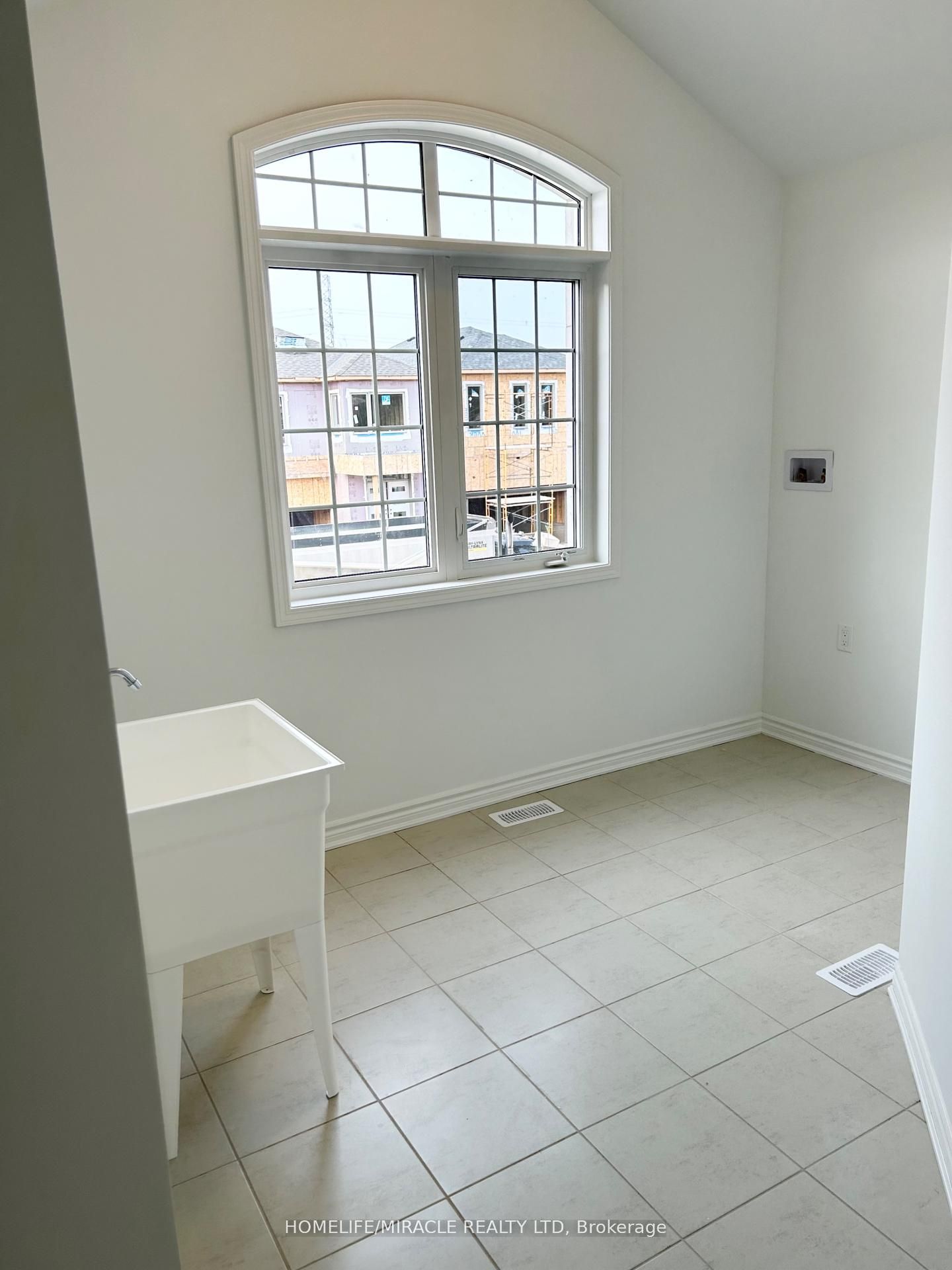 Additional image 6 of 90 Milt Schmidt Street, Kitchener, ON, N2R 0T2
