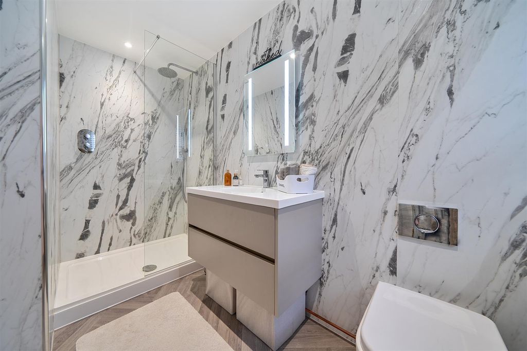Additional image 13 of 3 bed flat for saleEast Street, Fareham, Hampshire PO16