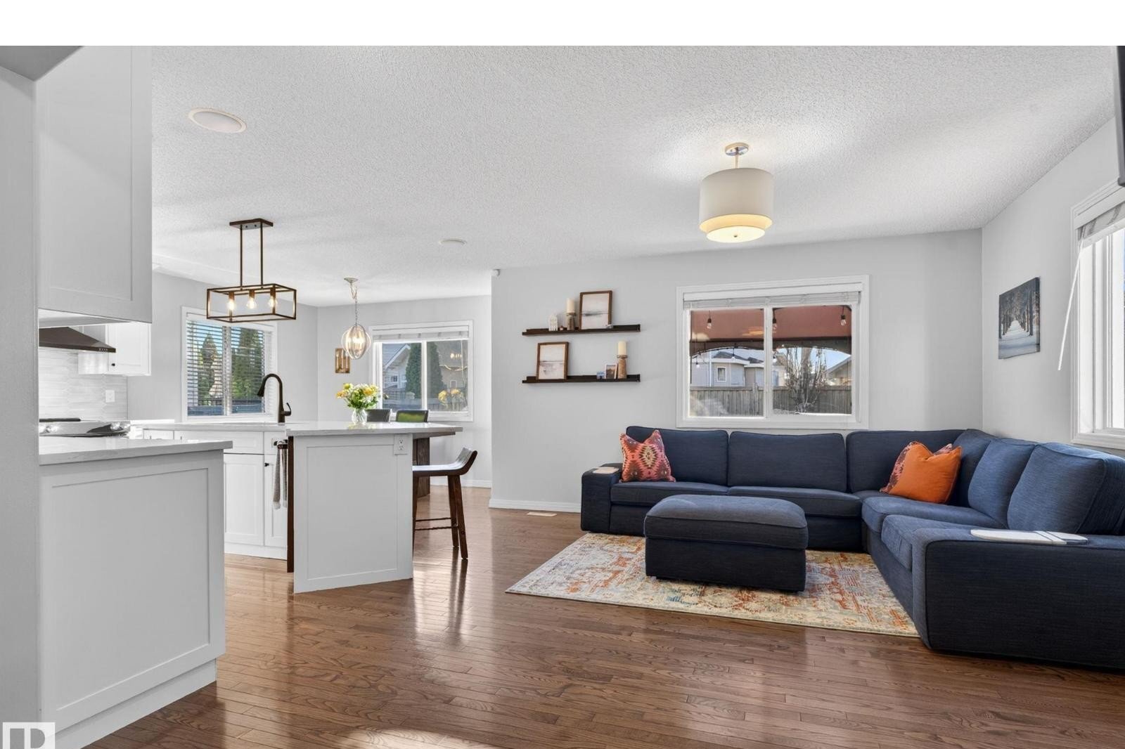 Additional image 8 of 5112 206 Street NW, Edmonton, AB, T6M0C5