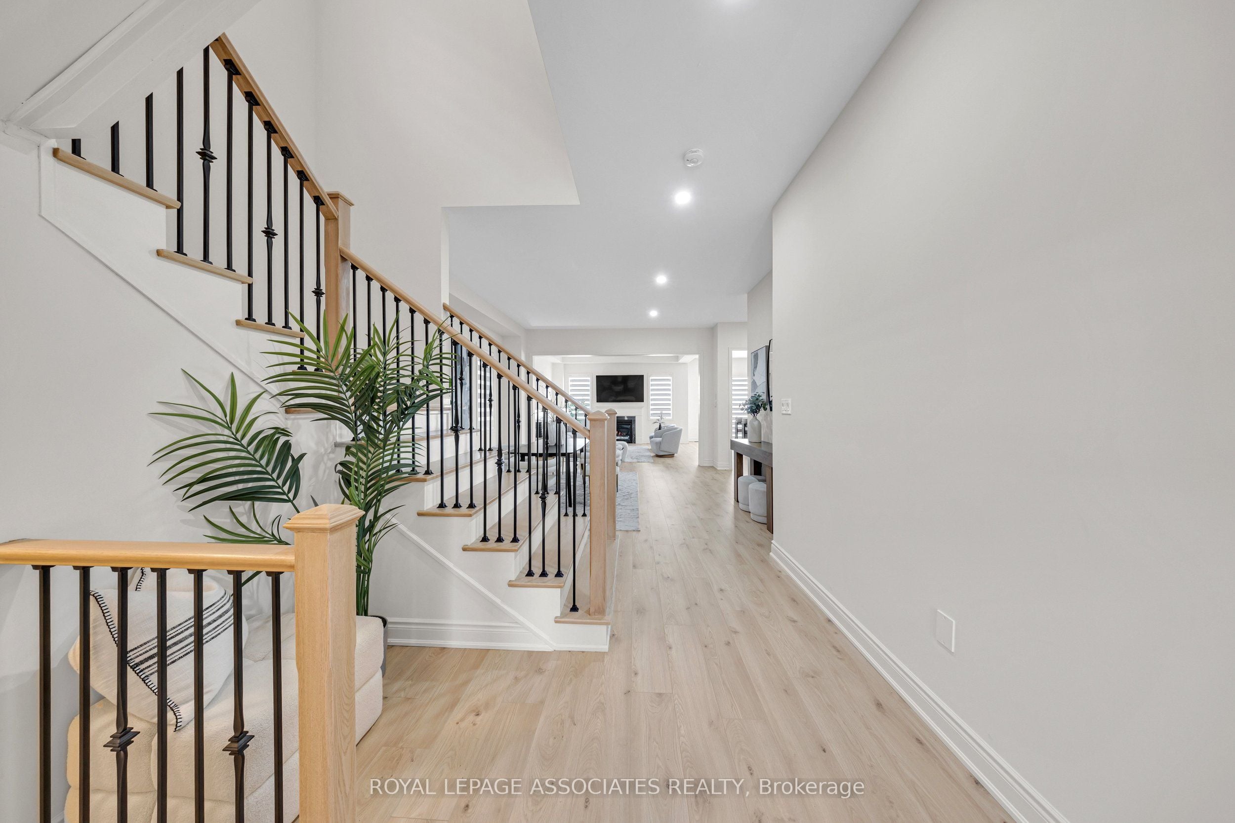 Additional image 5 of 2215 Beckman Crescent, Oshawa, ON, L1L 0W8