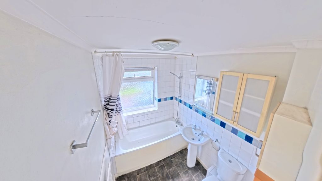 Additional image 4 of 2 bed terraced house to rentThe Weind, Weston-Super-Mare BS22