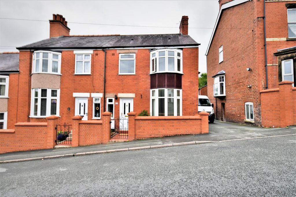 Room to rentDerby Road, Hightown, Wrexham LL13