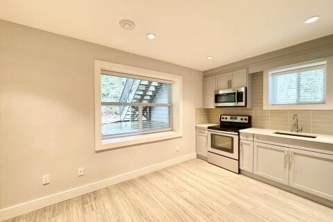 Additional image 7 of Basement-159 92a Avenue, Surrey, BC, V4N 6N1
