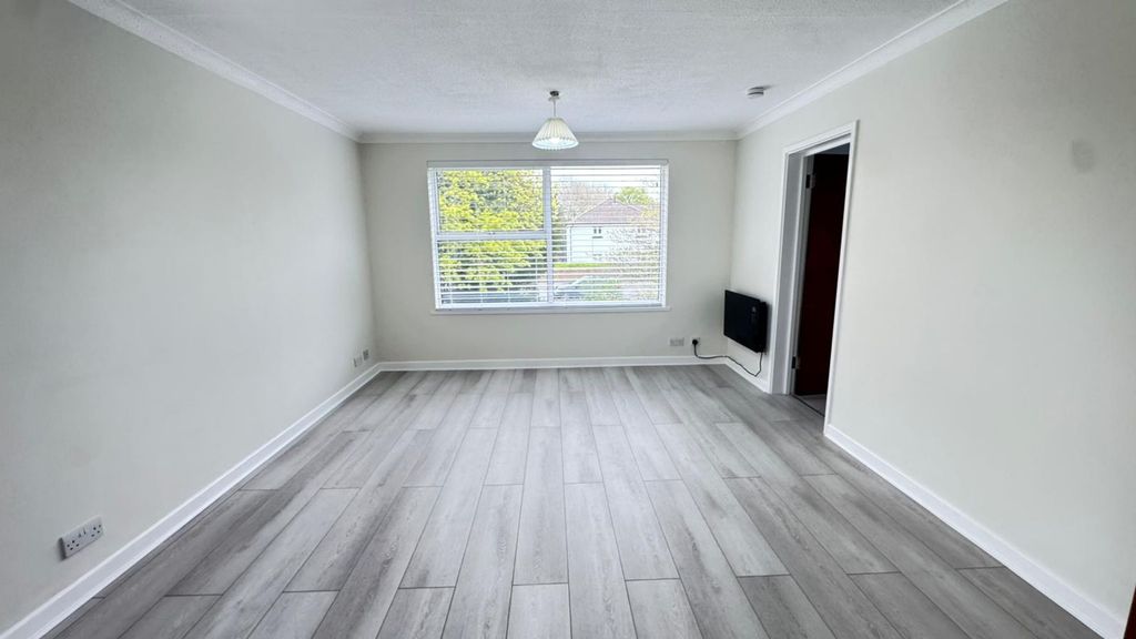 Additional image 4 of 2 bed flat to rentCharborough Road, Bristol BS34