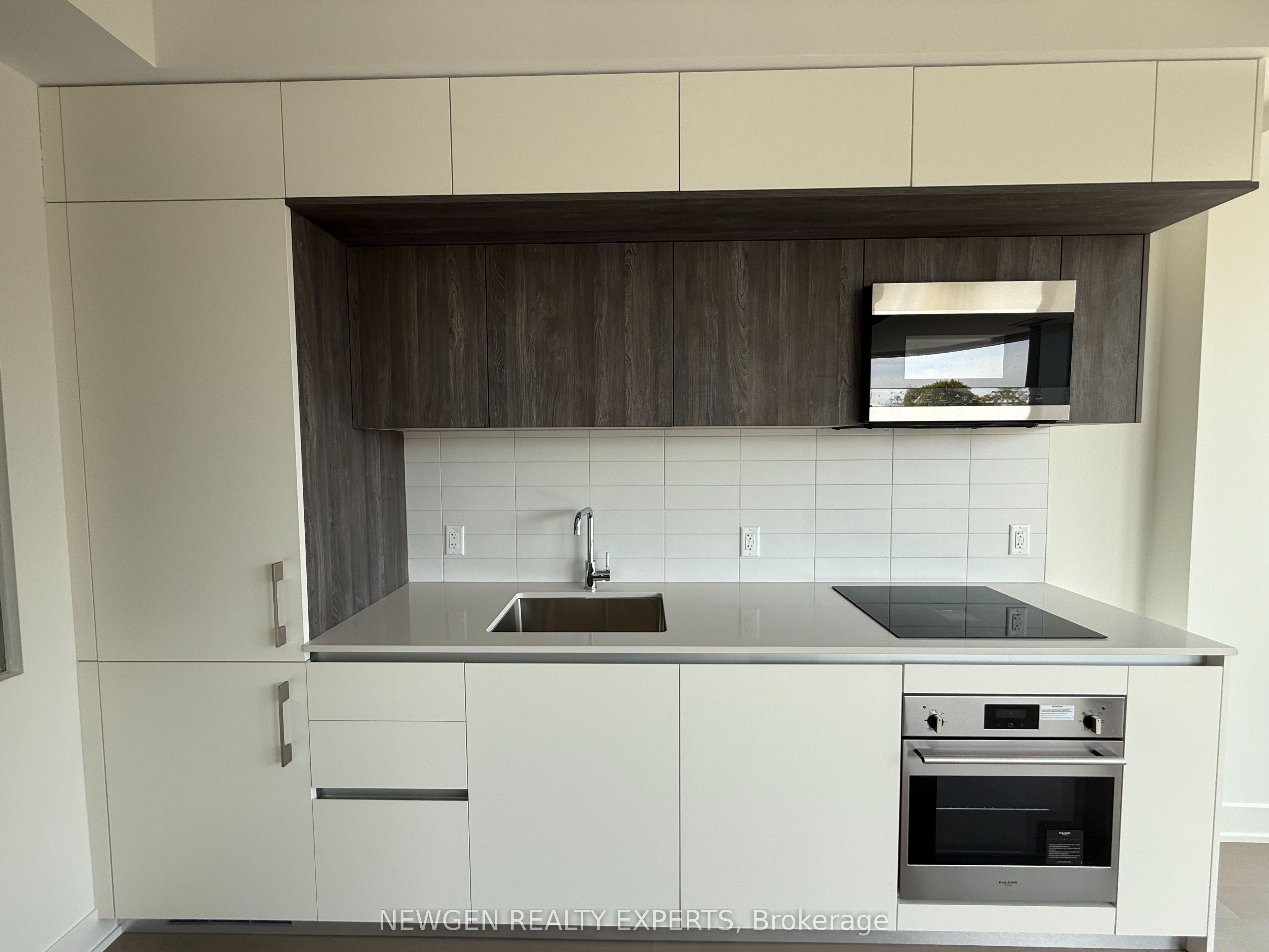 Additional image 4 of 301-322 Dupont Street, Toronto, ON, M5R 0E3