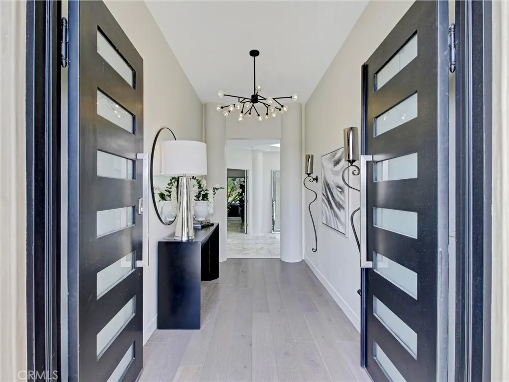 Additional image 3 of 4557 Don Timoteo Drive, Los Angeles, CA 90008