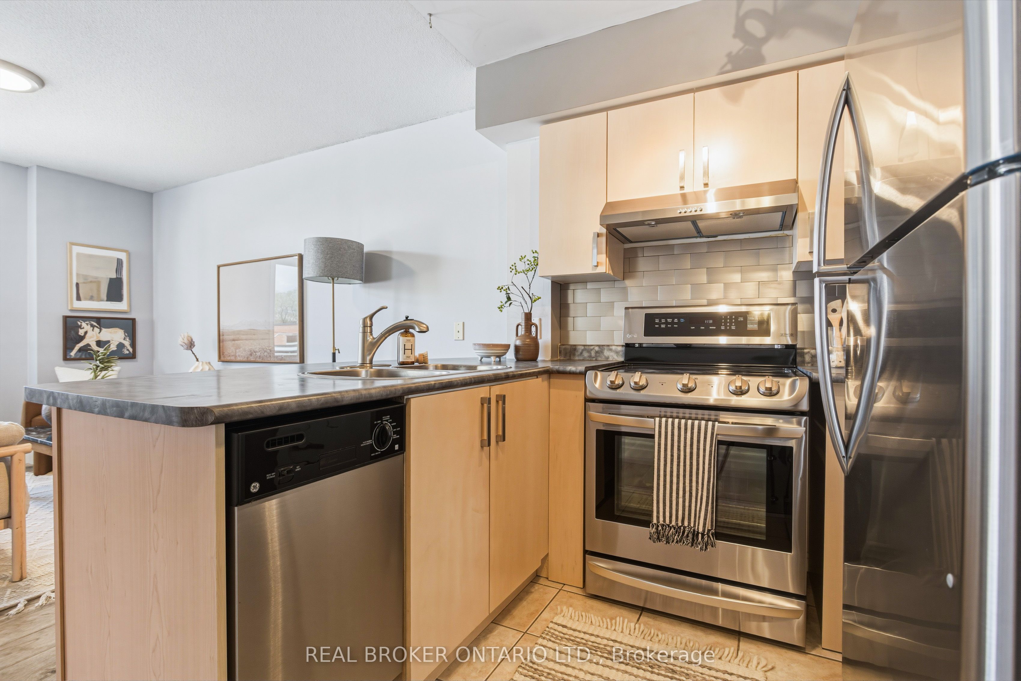 Additional image 5 of 3103-31 Sudbury Street, Toronto, ON, M6J 3W6