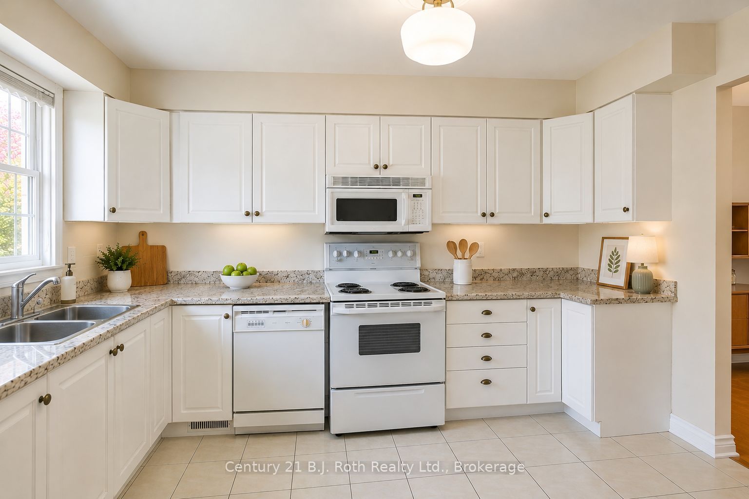 Additional image 3 of 309-30 Museum Drive, Orillia, ON, L3V 7T9