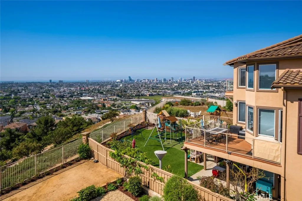 Additional image 145 of 2212 Sea Ridge Dr, Signal Hill, CA 90755