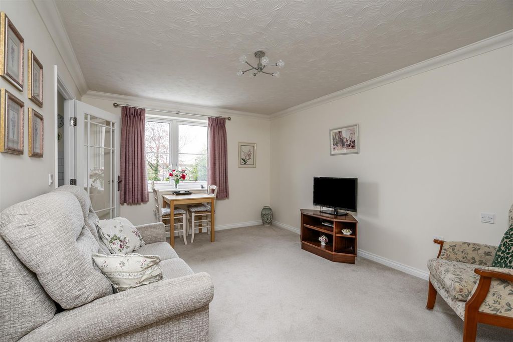 Additional image 5 of 1 bed flat for saleStation Road, Solihull B93