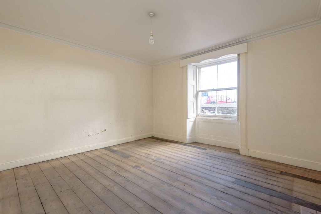 Additional image 6 of 3 bed flat for saleBeach House, 8 Melbourne Road, North Berwick EH39