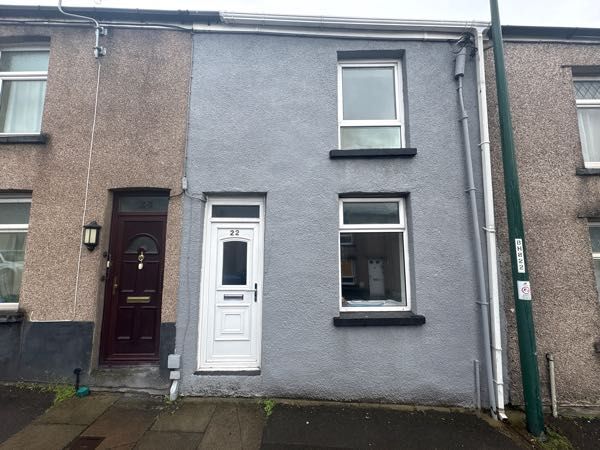 2 bed terraced house to rentTillery Street, Abertillery NP13