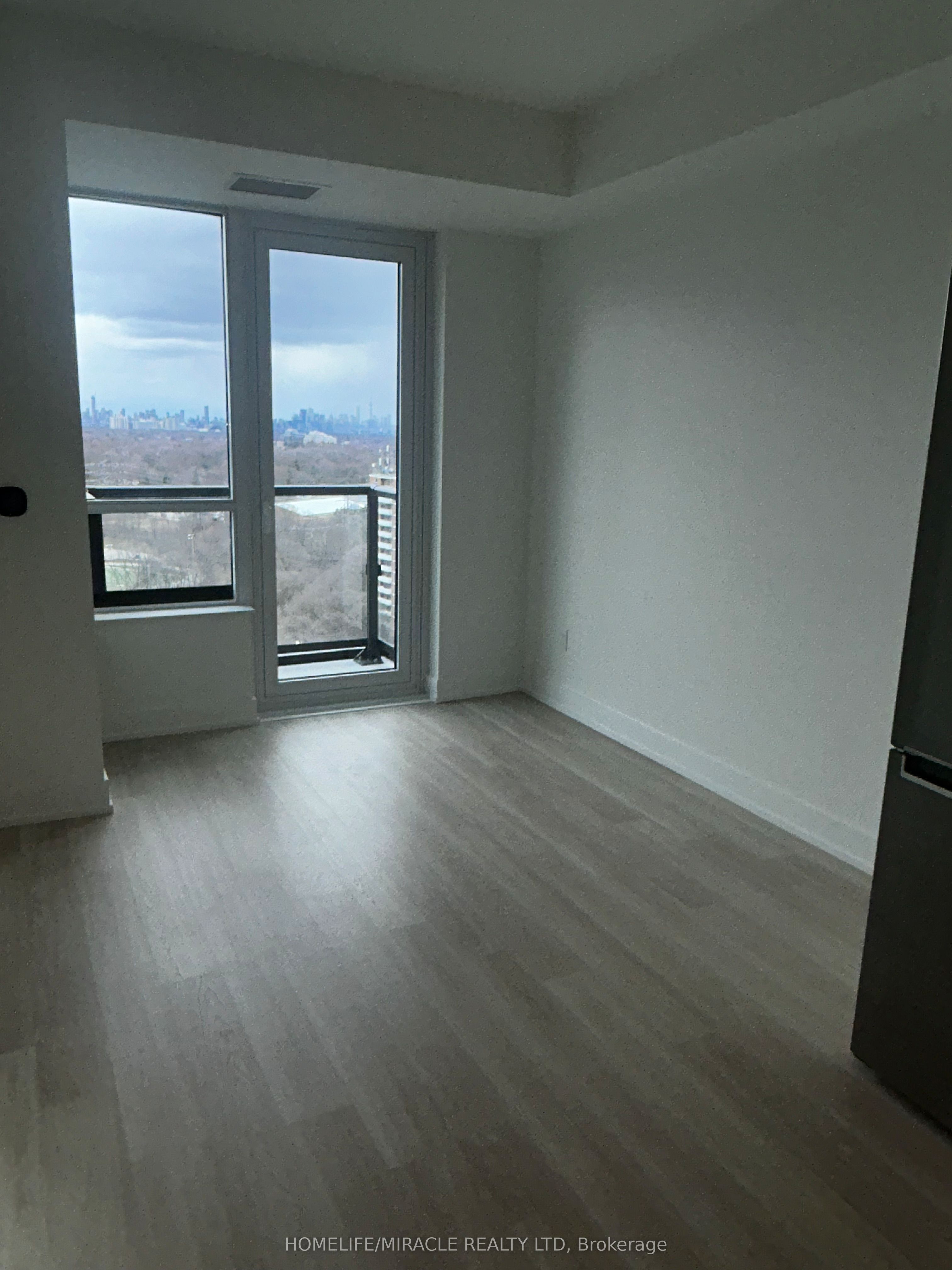 1714-60 Central Park Roadway N/a, Toronto, ON, M9A 3K1