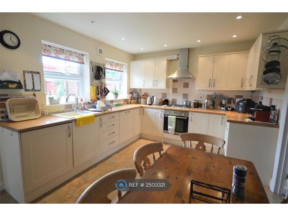 Additional image 2 of 3 bed terraced house to rentSarnia Court, Leominster HR6