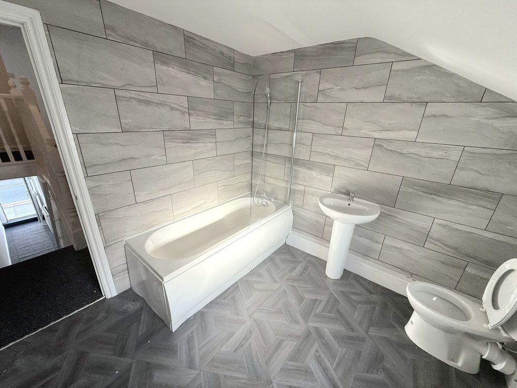 Additional image 15 of 3 bed terraced house to rentAlma Street, Abertillery NP13