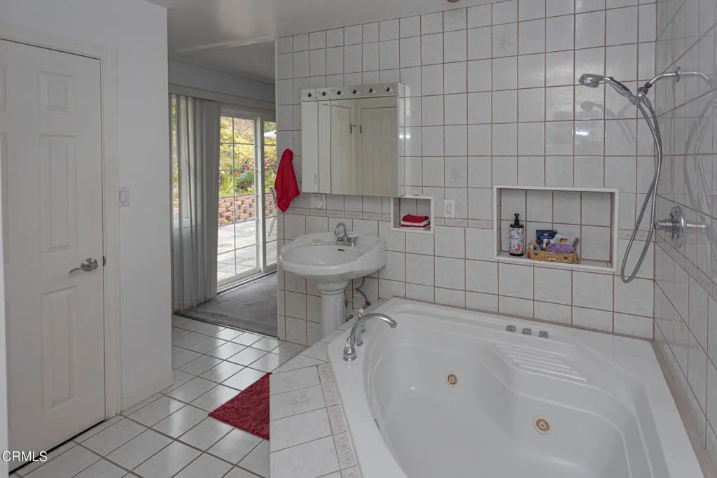 Additional image 75 of 9010 Mulberry Drive, Sunland, CA 91040