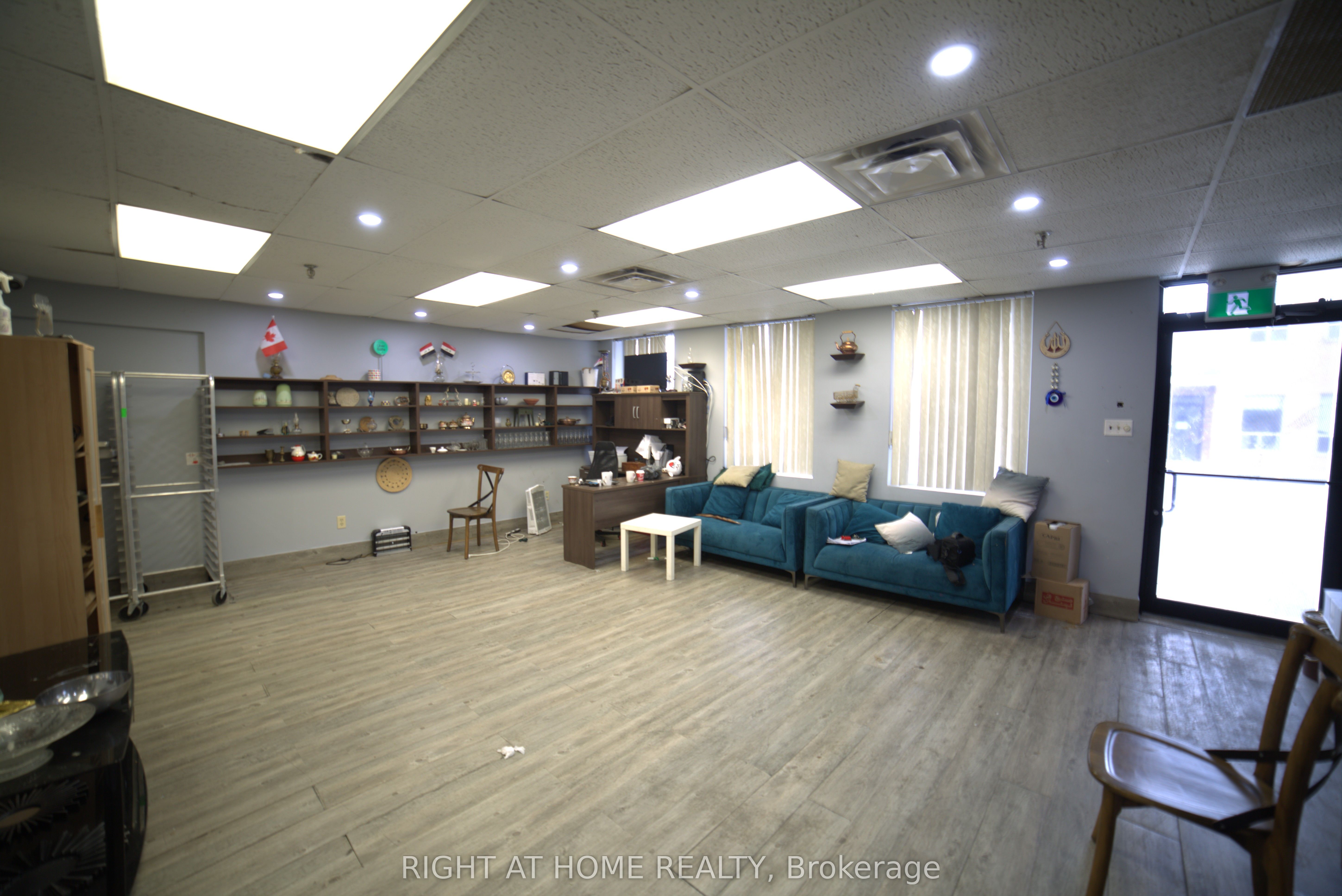 Additional image 3 of 112-2465 Cawthra Road, Mississauga, ON, L5A 3P2