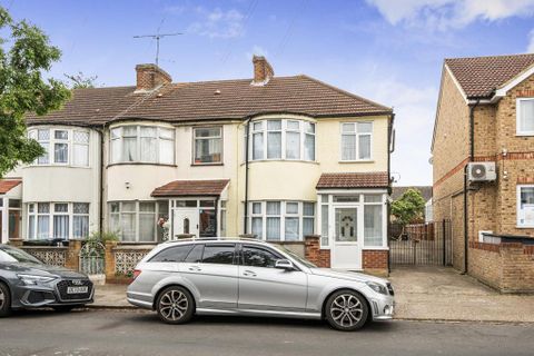 Granville Ave, Edmonton, London N9