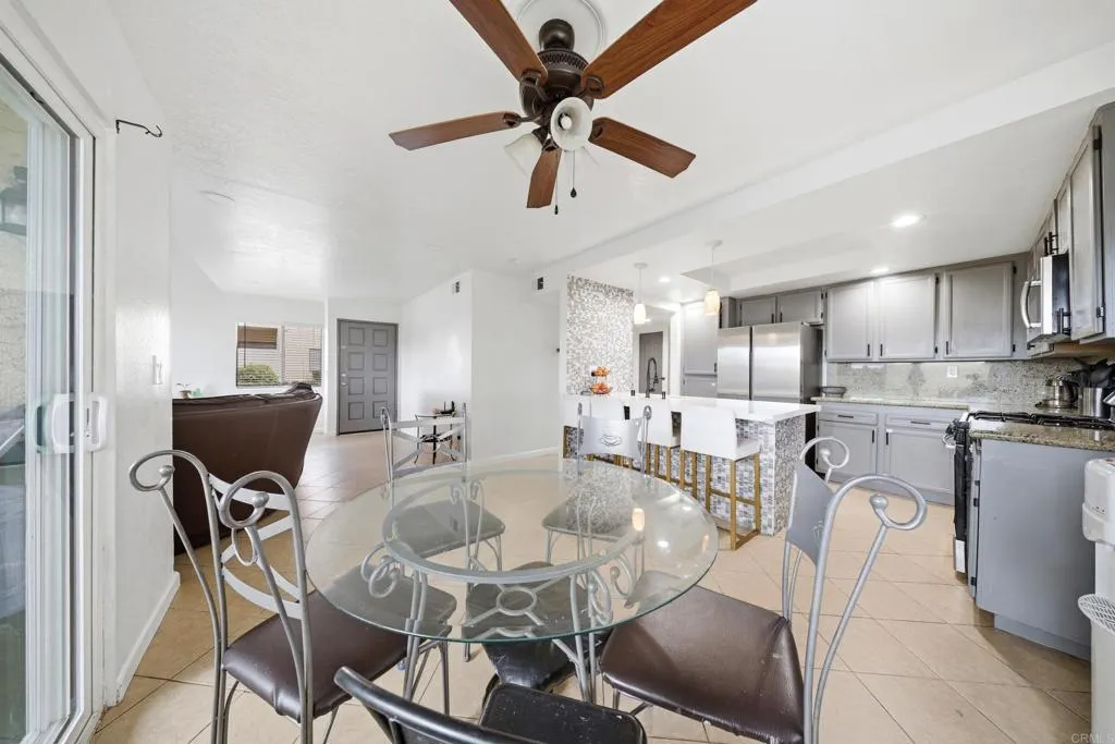 Additional image 42 of 341 N Melrose Drive Unit E, Vista, CA 92083
