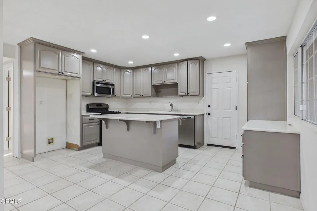 Additional image 4 of 3186 Galena Avenue, Simi Valley, CA 93065