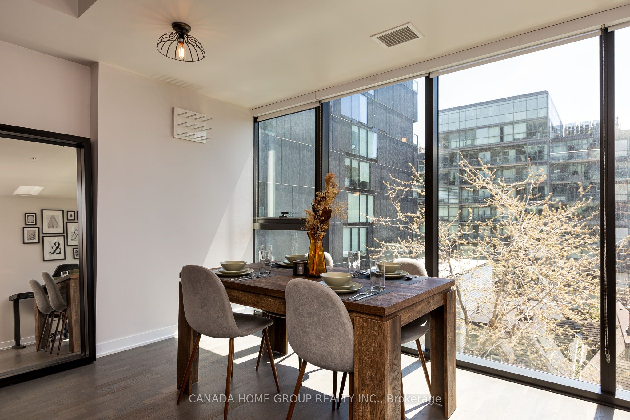 Additional image 6 of 514-629 King Street W, Toronto, ON, M5V 0G9