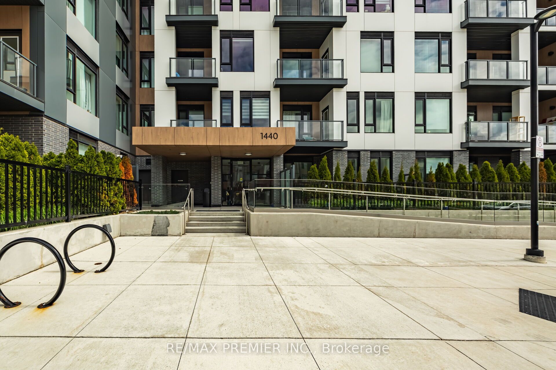 Additional image 6 of 510-1440 Clarriage Court, Milton, ON, L9T 2X5