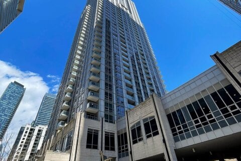 Additional image 7 of 909-763 Bay Street, Toronto, ON, M5G 2R3
