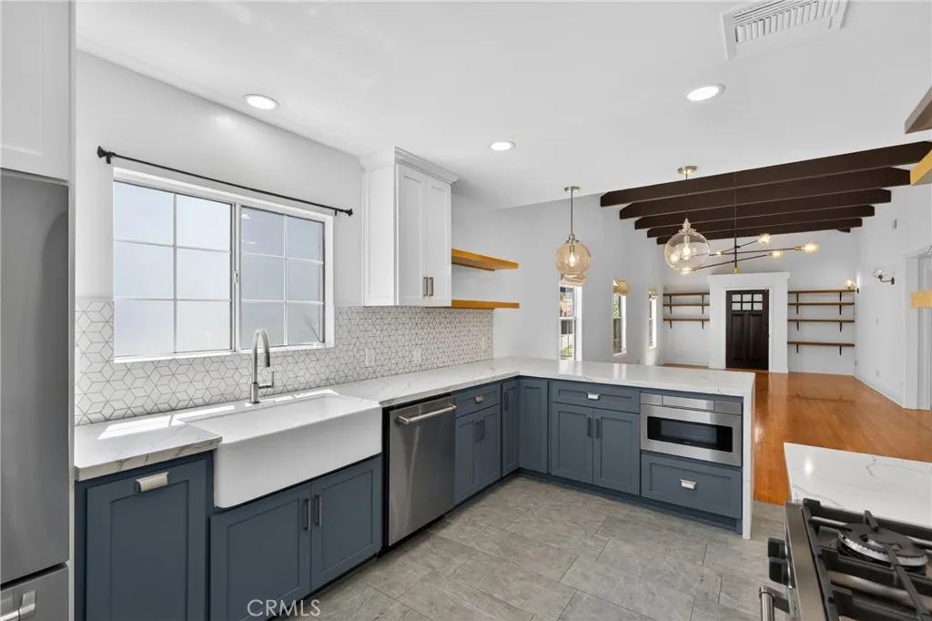Additional image 38 of 520 N Citrus Ave, Los Angeles, CA 90036