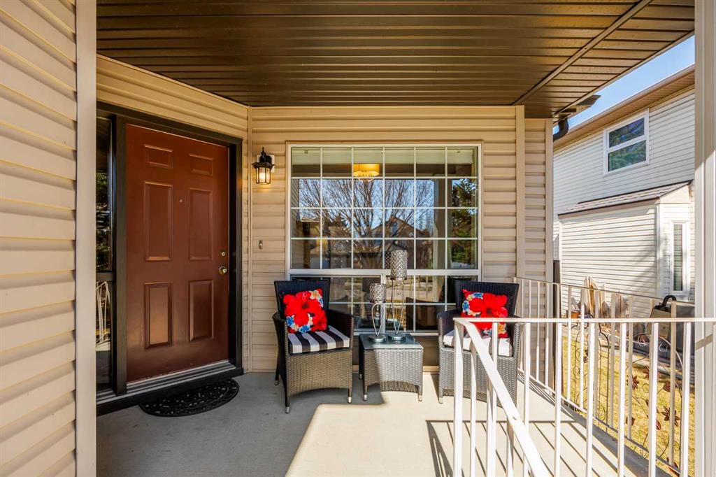 Additional image 2 of 15 Valley Brook Circle NW, Calgary, AB, T5J 1R3