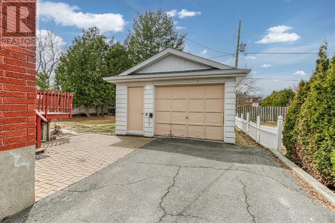 Additional image 3 of 208 Claudia Court, Sudbury, ON, P3A4C2