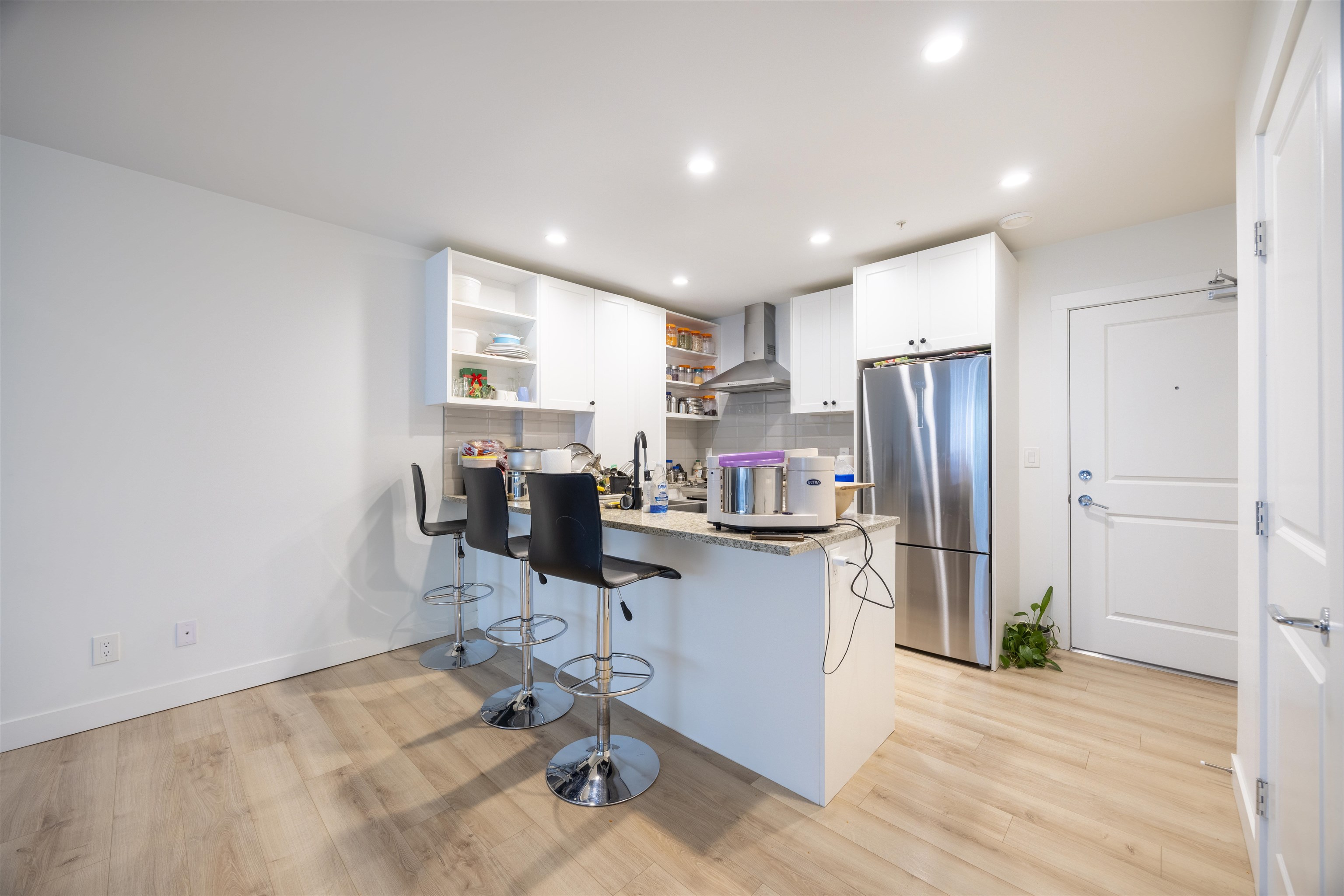Additional image 3 of A104-20487 65 Avenue, Langley, BC, V2Y 3K5
