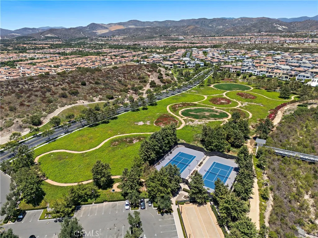 Additional image 71 of 77 Pelican Ln, Irvine, CA 92618