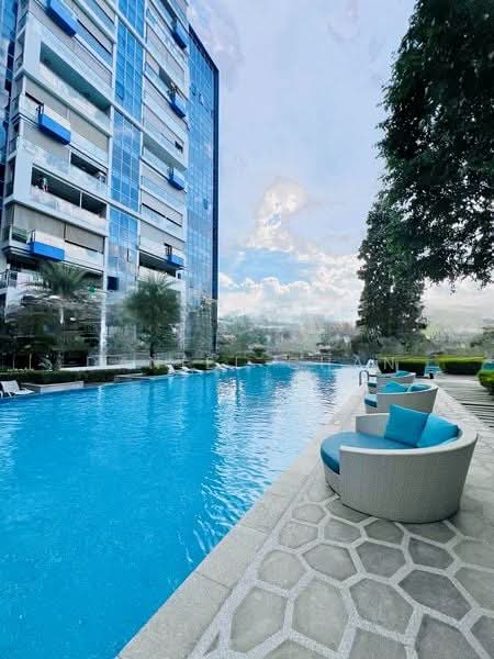 21 Tampines Street 86 photo 2