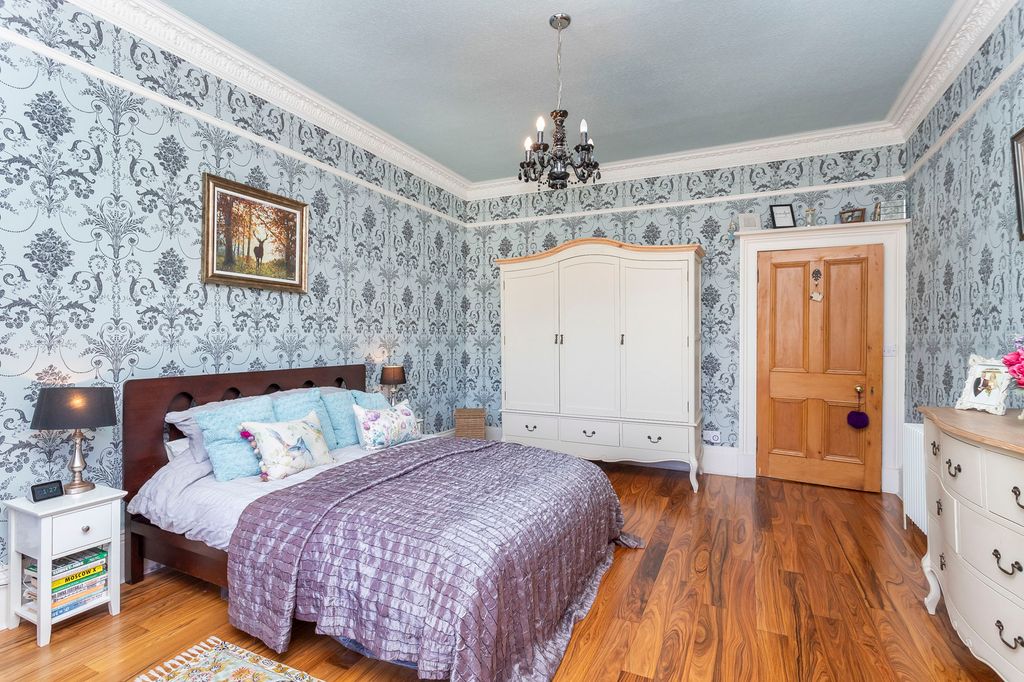 Additional image 17 of 6 bed semi-detached house for saleDirleton Avenue, North Berwick EH39