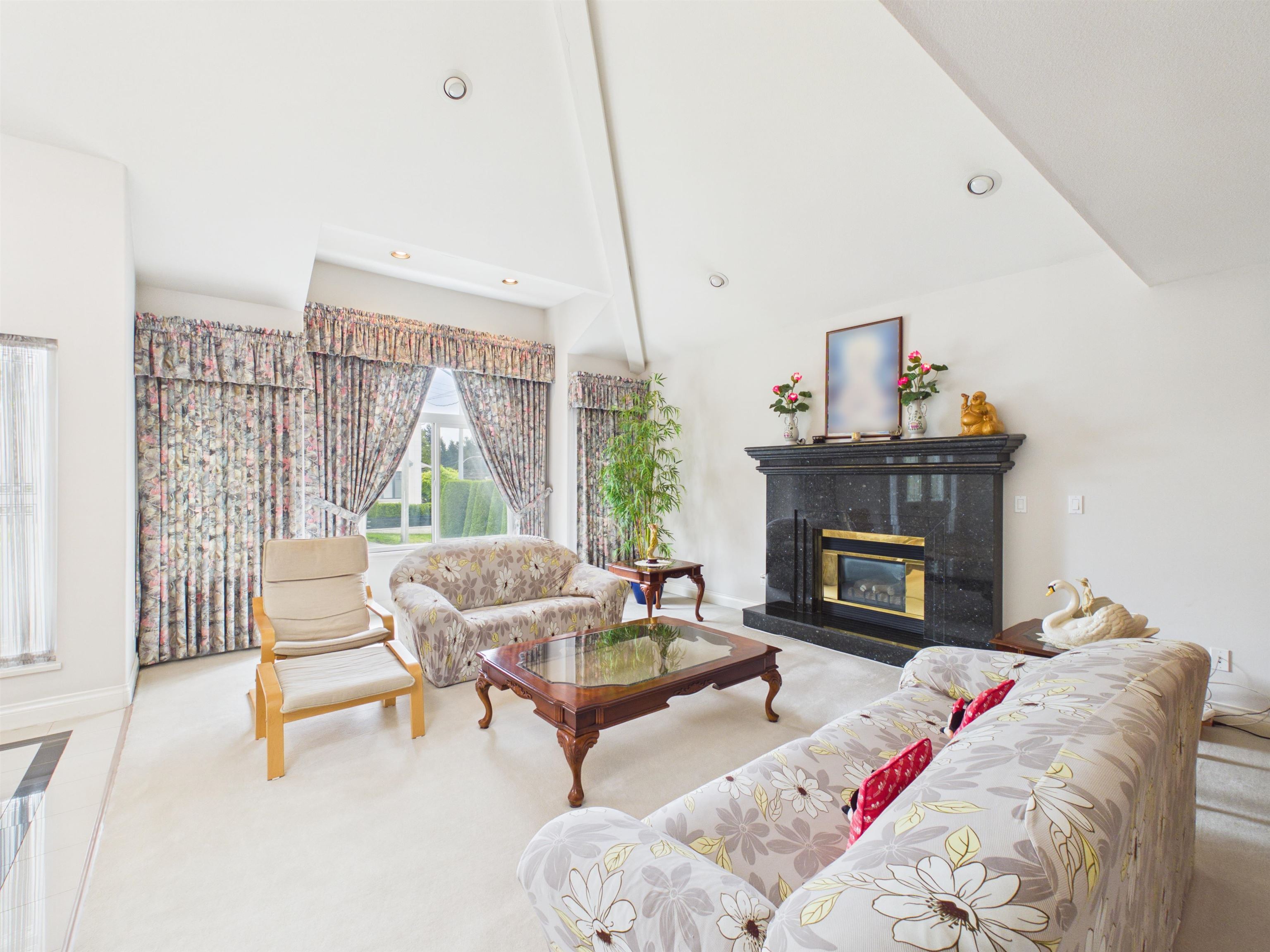 Additional image 5 of 7969 Macpherson Avenue, Burnaby, BC, V5J 4P4