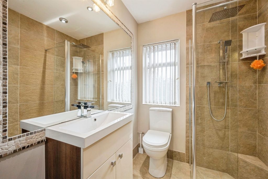 Additional image 15 of 4 bed detached bungalow for saleHigh Street, Broughton, Brigg DN20
