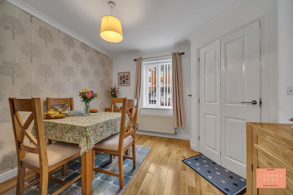 Additional image 12 of 3 bed detached house for saleDruids Close, Caerphilly CF83