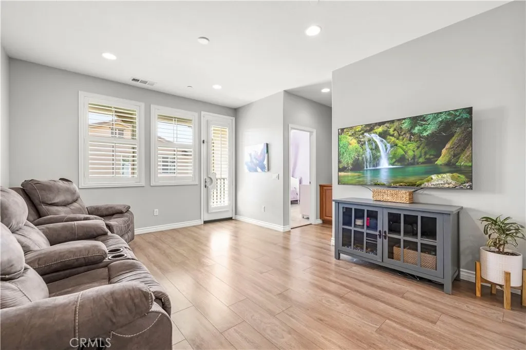 Additional image 54 of 24410 Aranda Lane, Valencia, CA 91354