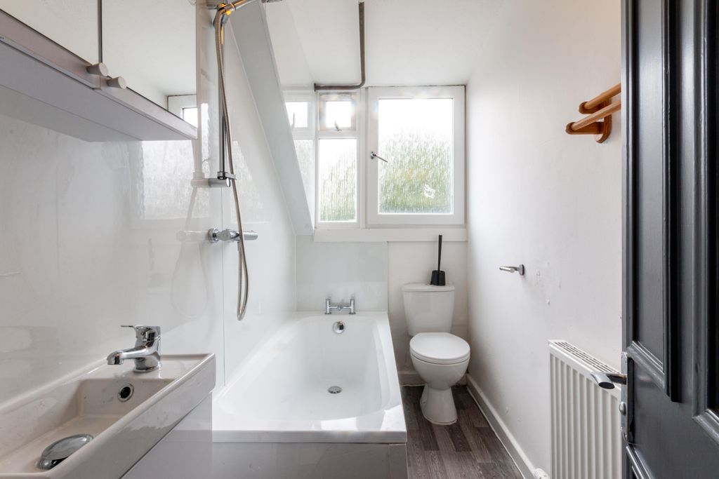 Additional image 18 of 7 bed flat to rentMarchmont Road, Edinburgh EH9