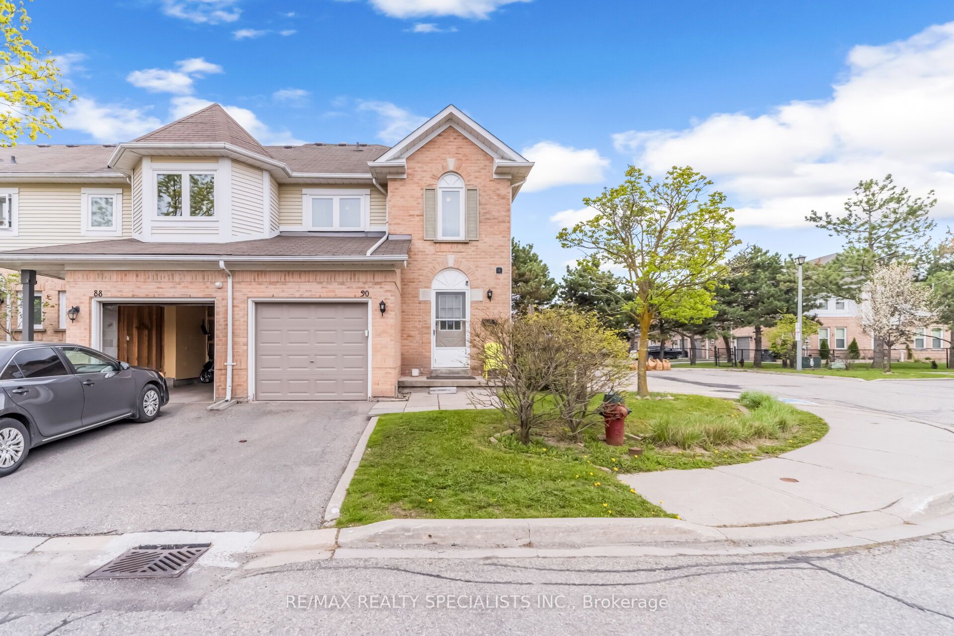 90 Wickstead Street, Brampton, ON, L6R 1N8