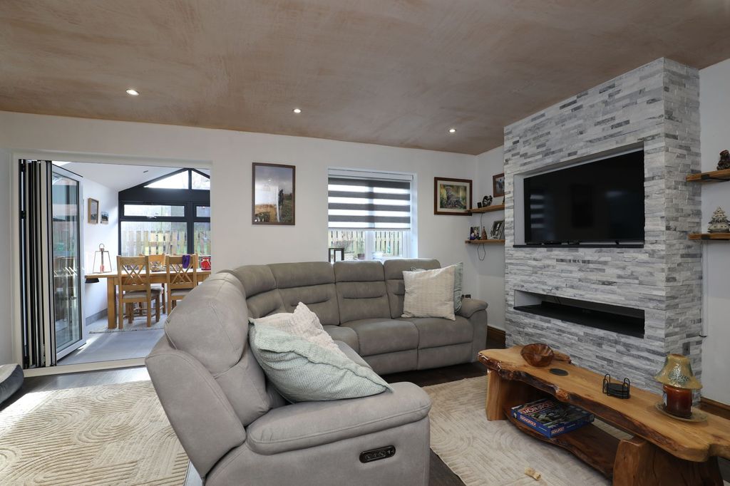 Additional image 5 of 3 bed detached house for saleLlys Pentre, Broadlands, Bridgend, Bridgend County CF31
