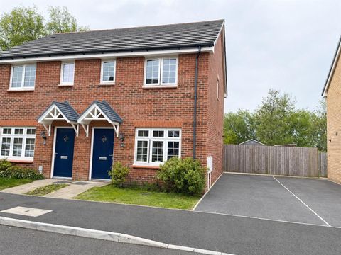 Ffordd Y Merlod, Grovesend, Swansea SA4