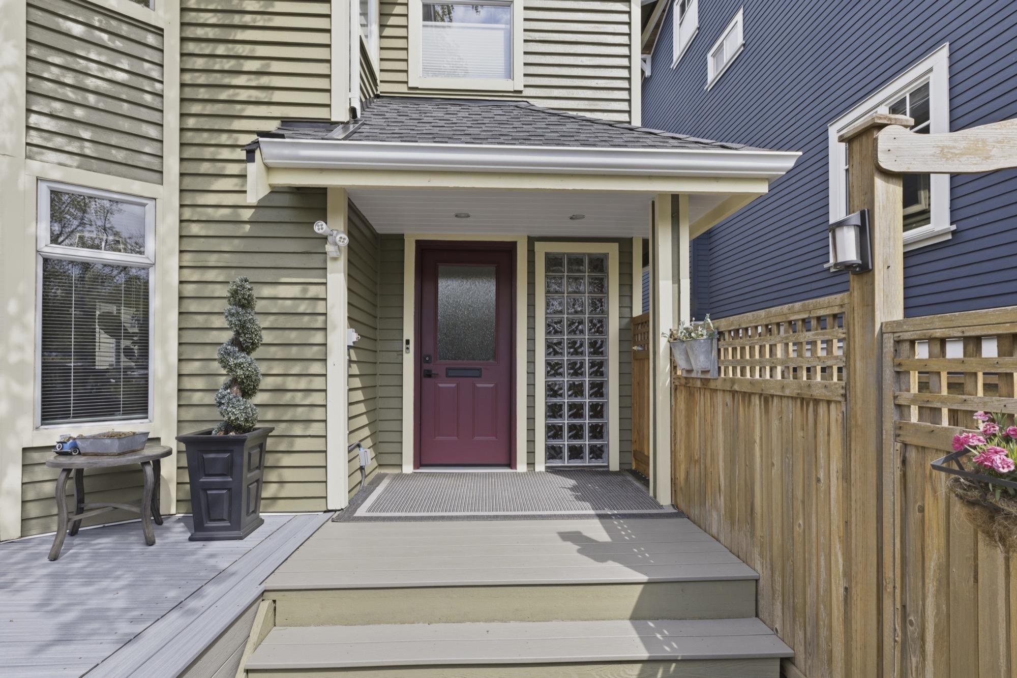 Additional image 4 of 31 15th Avenue W, Vancouver, BC, V5Y 1X7